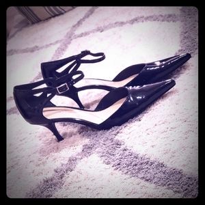 Ninewest black heels.  Kitten heel. Ankle strap